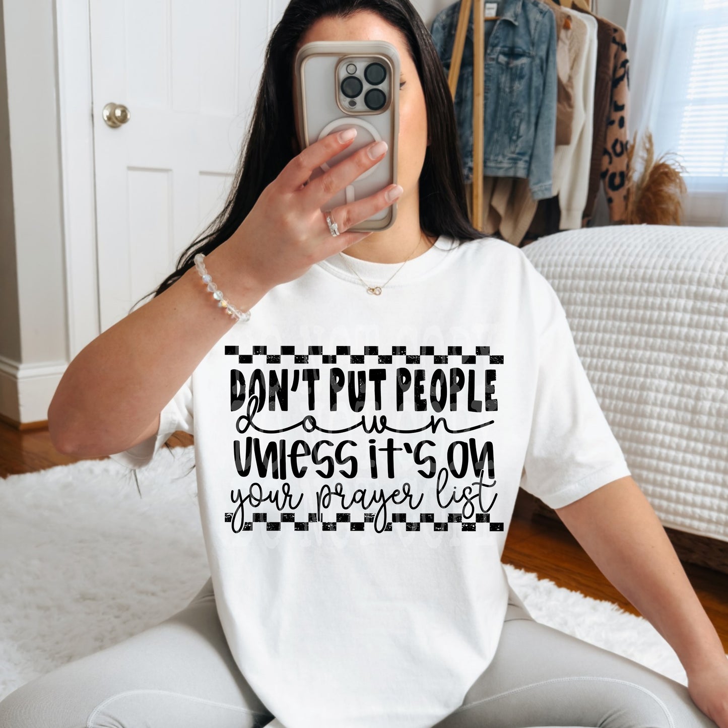 Don't Put People Down PNG Design
