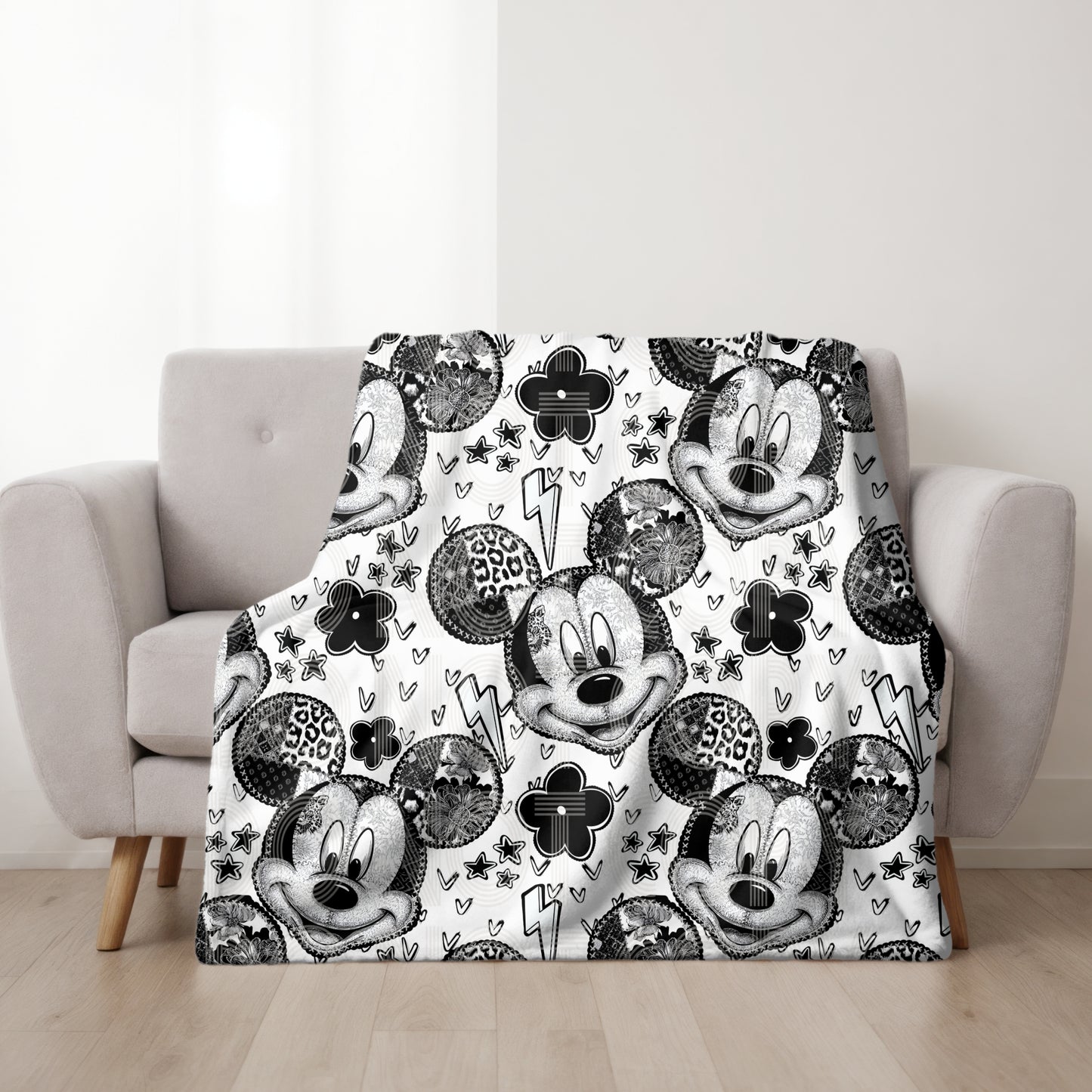 BW MM Seamless PNG Design