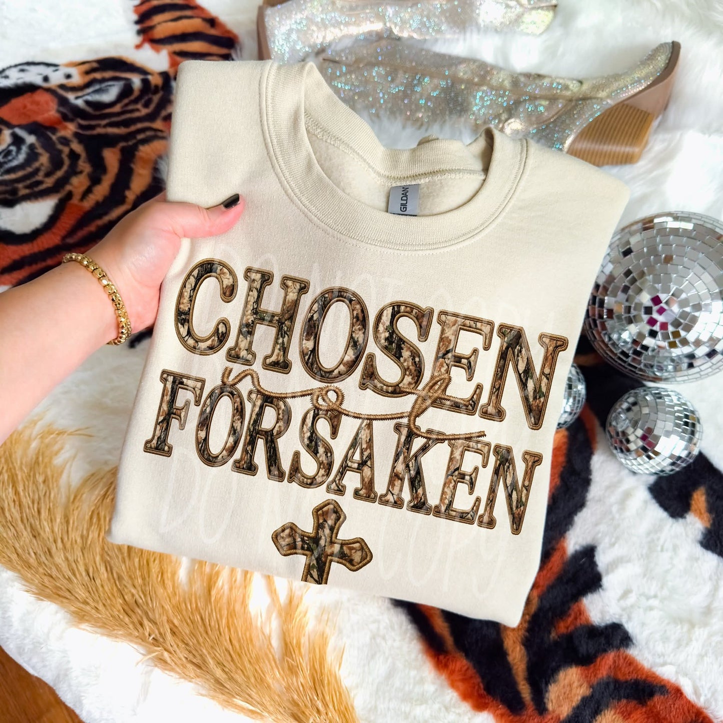 Chosen Not Forsaken PNG Design