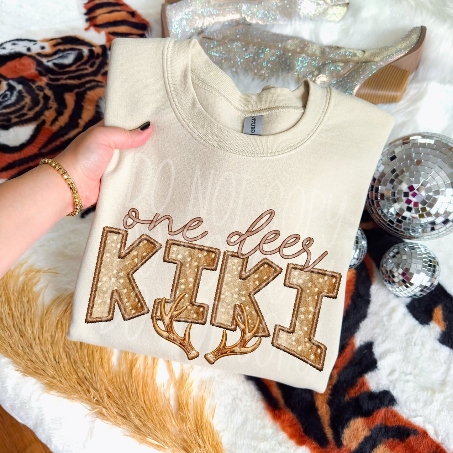 ONE DEER KIKI PNG Design