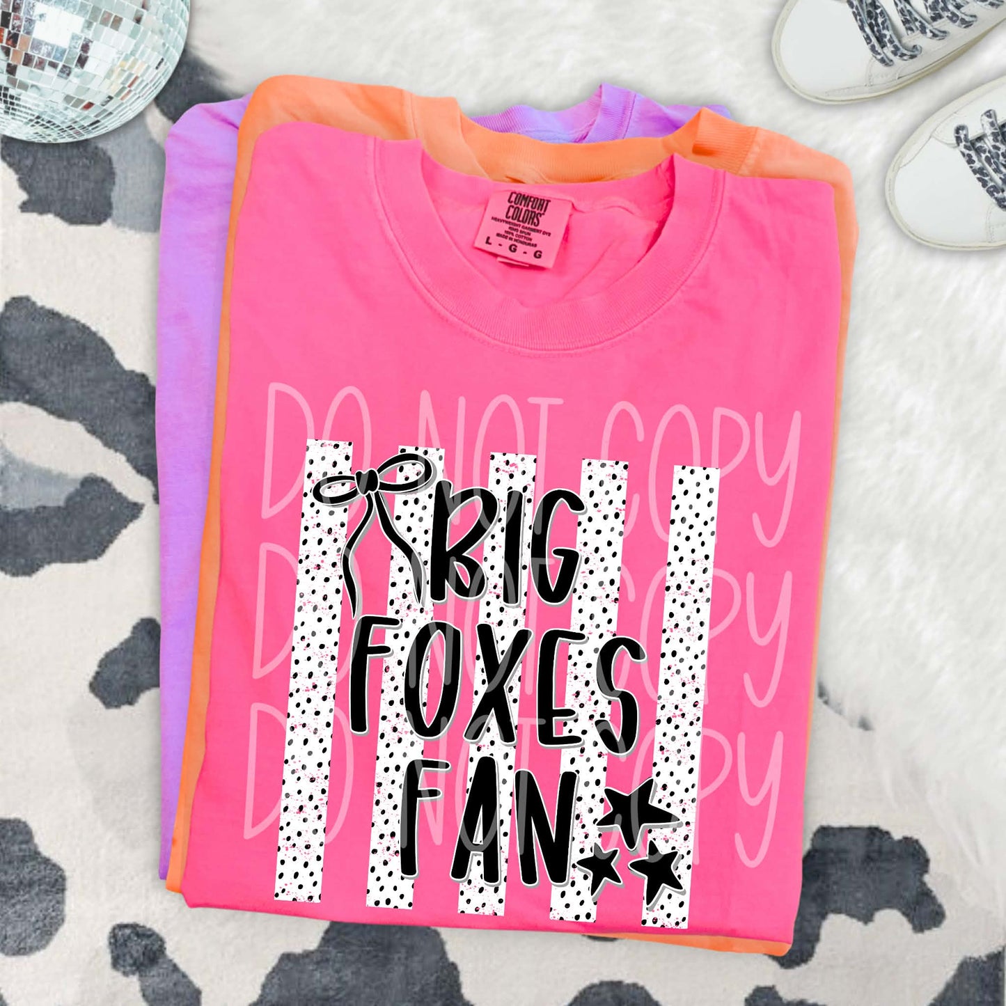 Big Foxes Fan PNG Design