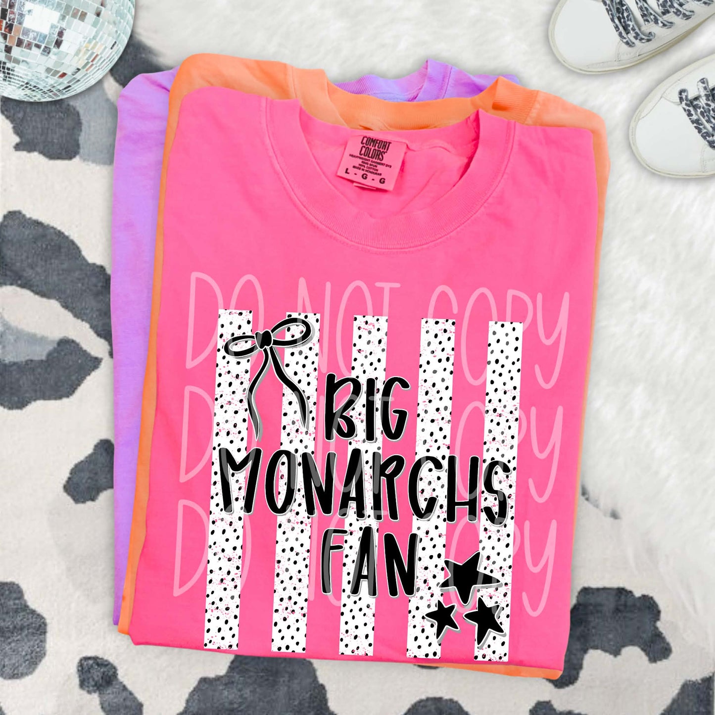 Big Monarchs Fan PNG Design