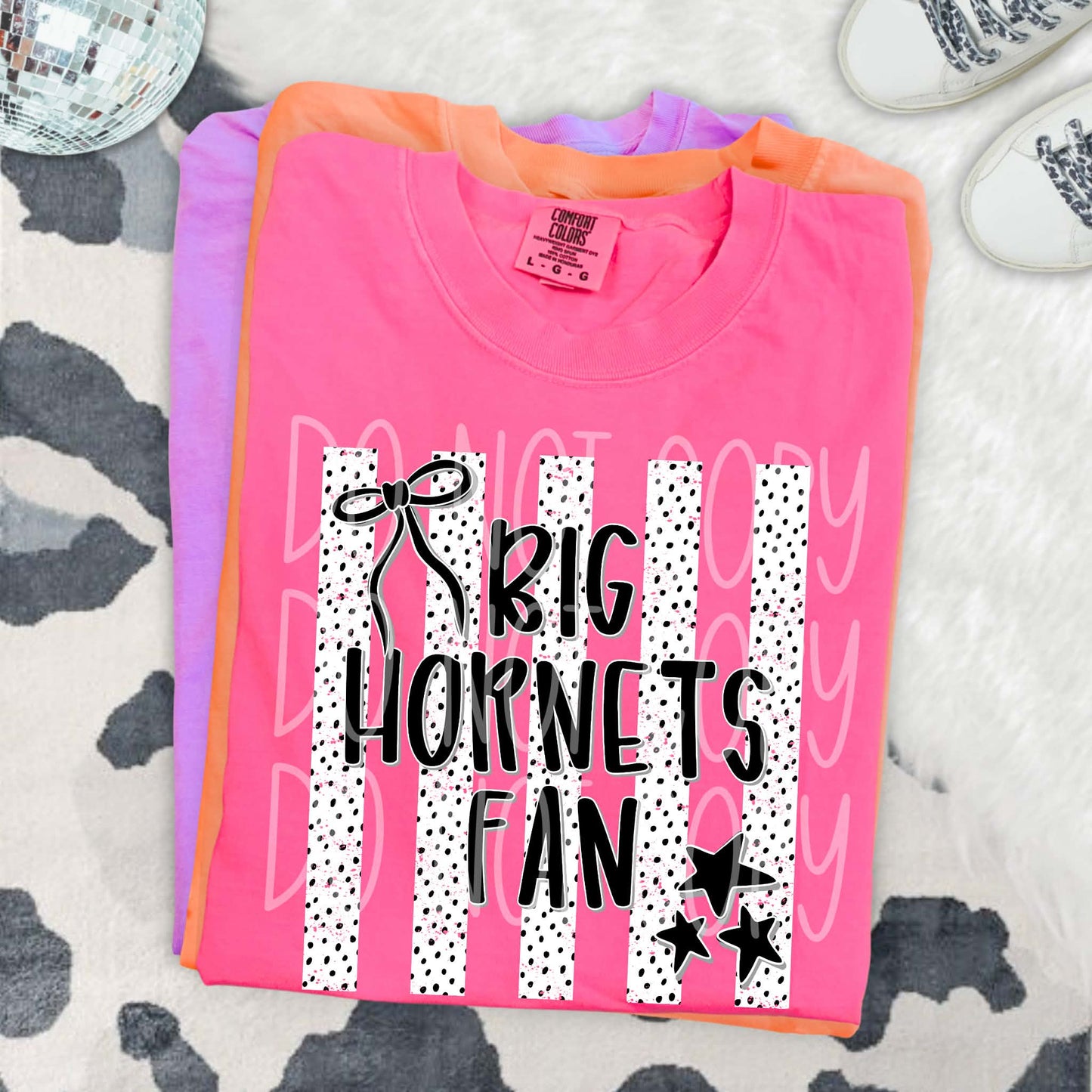 Big Hornets Fan PNG Design