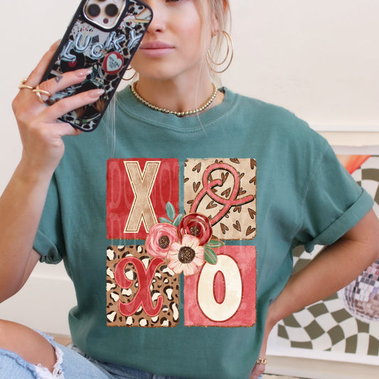 XOXO Floral PNG Design